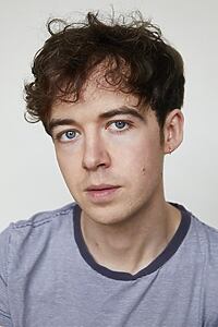 Porträt von Alex Lawther