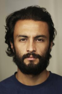 Porträt von Amir Jadidi