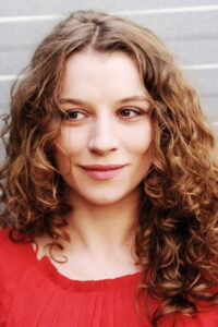 Porträt von Antonia Bill