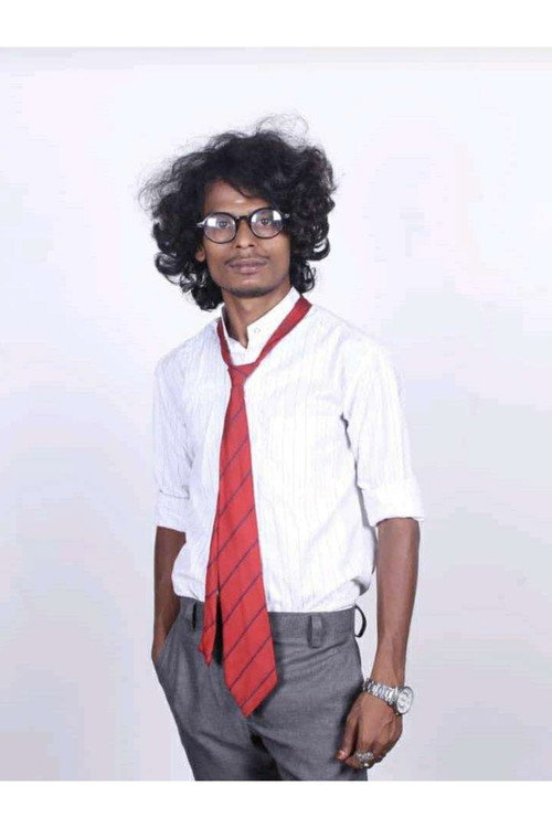 Porträt von Ara. Ajith Kumar