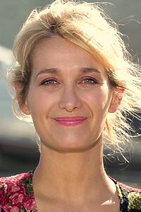 Porträt von Caroline Anglade