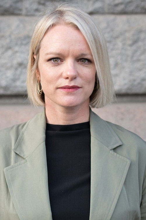 Porträt von Cleona Ní Chrualaoi
