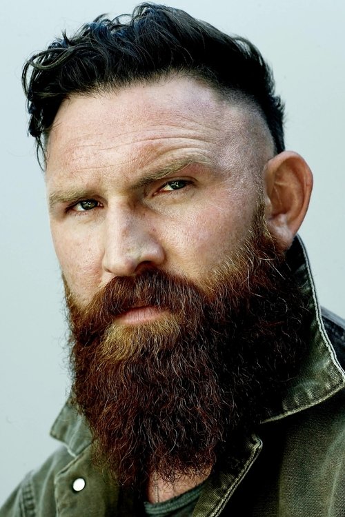 Porträt von Devan Chandler Long