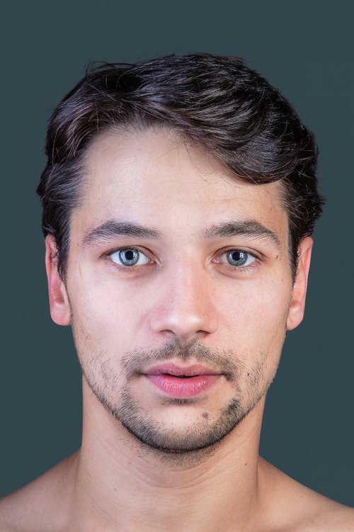 Porträt von Doğa Gürer