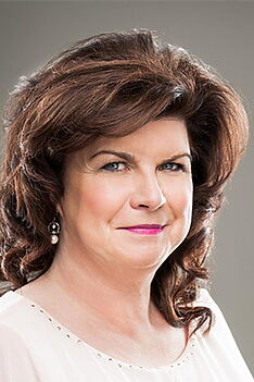 Porträt von Elaine C. Smith