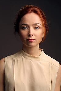 Porträt von Emily Taaffe