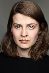 Porträt von Emma Paetz