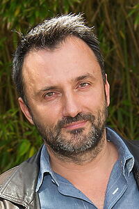 Porträt von Frédéric Lopez