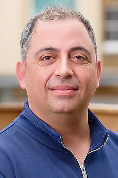 Porträt von Hakan Kousetta