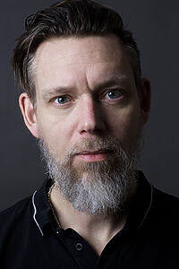 Porträt von Harald Lönnbro