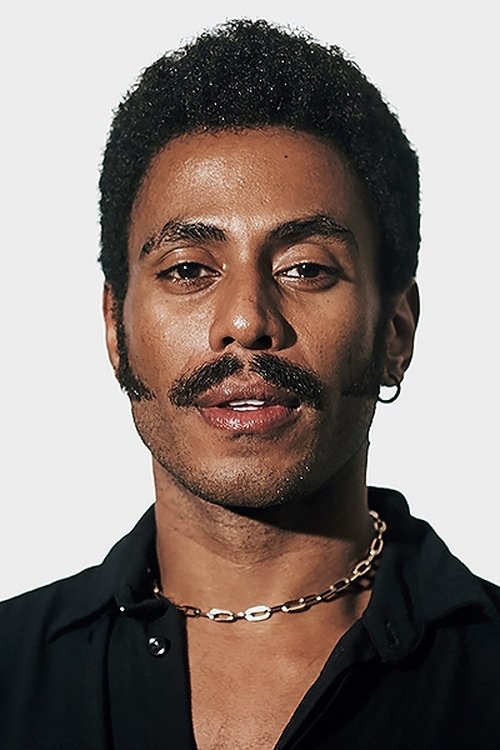 Porträt von Ícaro Silva