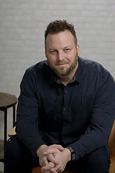Porträt von Jason Pamer