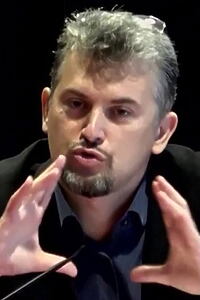 Porträt von Jean-Claude Monod