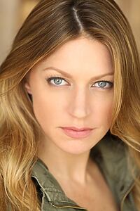 Porträt von Jes Macallan