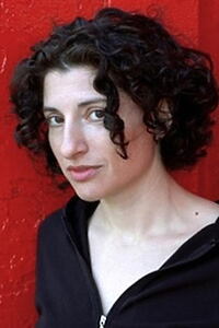 Porträt von Julia Loktev