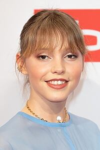 Porträt von Lina Larissa Strahl
