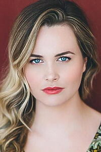 Porträt von Maddy Foley