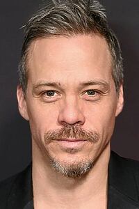 Porträt von Michael Raymond-James