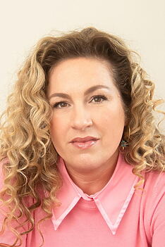 Porträt von Molly Smith Metzler