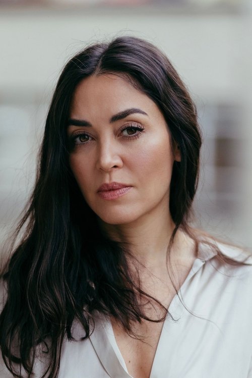 Porträt von Mona Pirzad