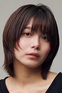 Porträt von Nanami Asahi