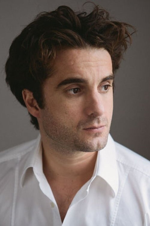 Porträt von Oliver Wnuk