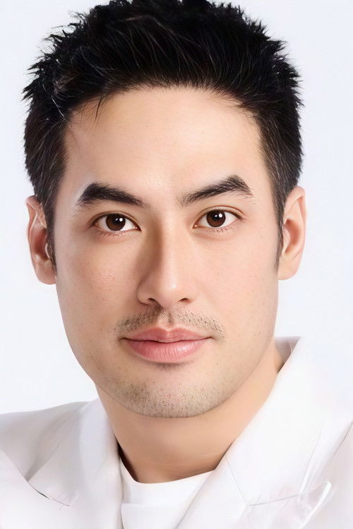 Porträt von Pakorn Chatborirak