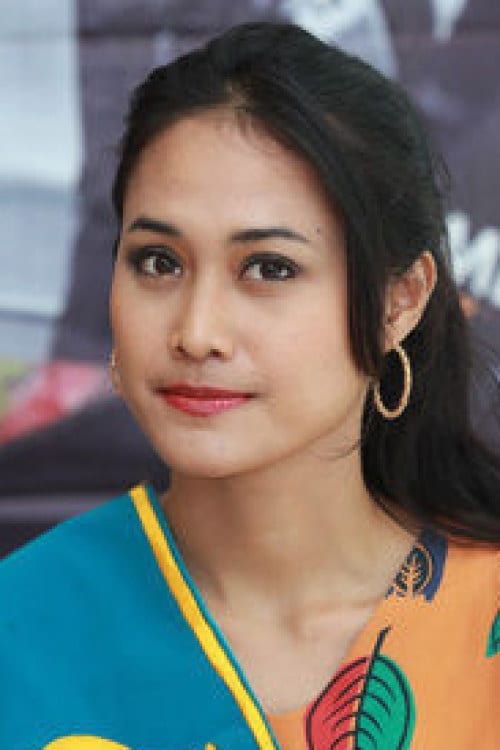 Porträt von Putri Ayudya