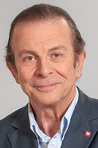 Porträt von Roland Giraud