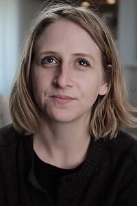 Porträt von Sarah Winshall