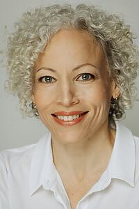 Porträt von Shawna Clarke