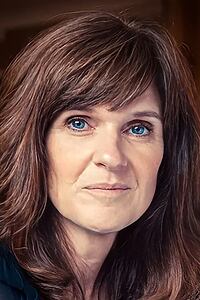 Porträt von Siobhan Finneran