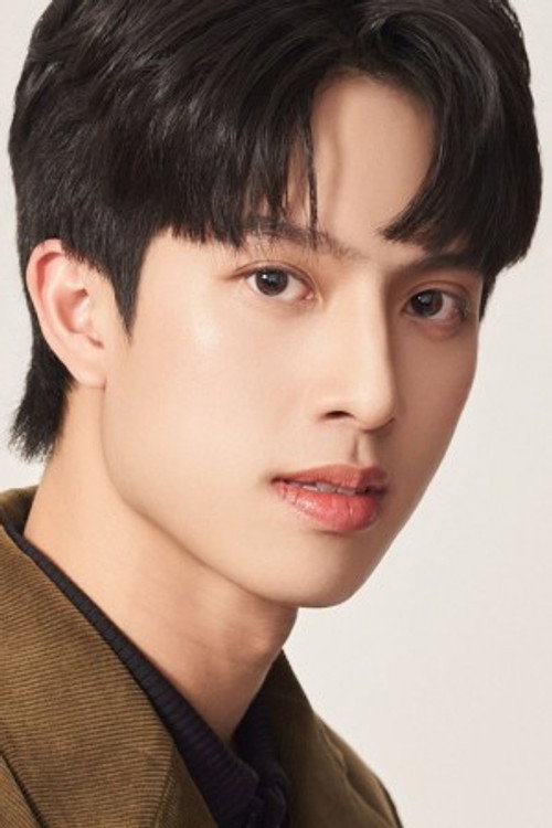 Porträt von Thanat Rattanasiriphan