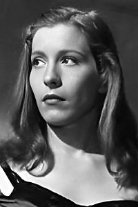 Porträt von Yvette Etiévant