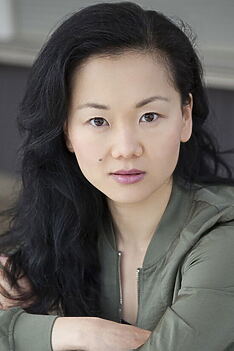 Porträt von Yvonne Yung Hee