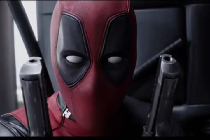 Ryan Reynolds als Deadpool