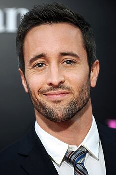 Porträt von Alex O'Loughlin
