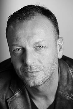 Porträt von Hugo Speer