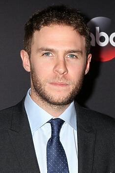 Porträt von Iain De Caestecker