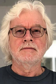 Porträt von Ian Toynton