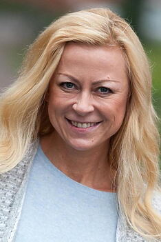 Porträt von Jenny Elvers
