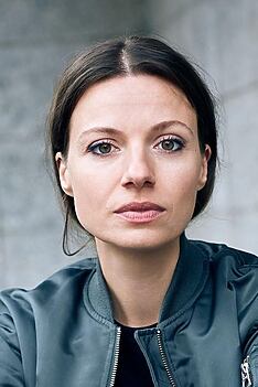 Porträt von Julia Hartmann