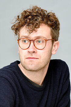 Porträt von Julian Radlmaier