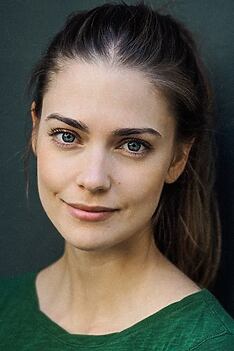 Porträt von Laura Berlin