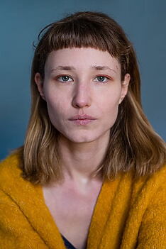 Porträt von Leyla Roy
