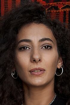 Porträt von Mouna Hawa
