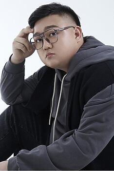 Porträt von Nan Yu