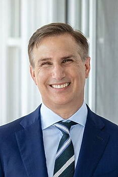 Porträt von Paul Buccieri