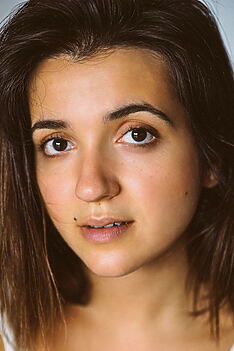 Porträt von Roxana Samadi