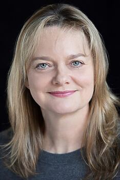 Porträt von Sarah Woodward